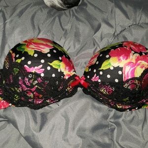 Strapless Victoria's Secret Bra